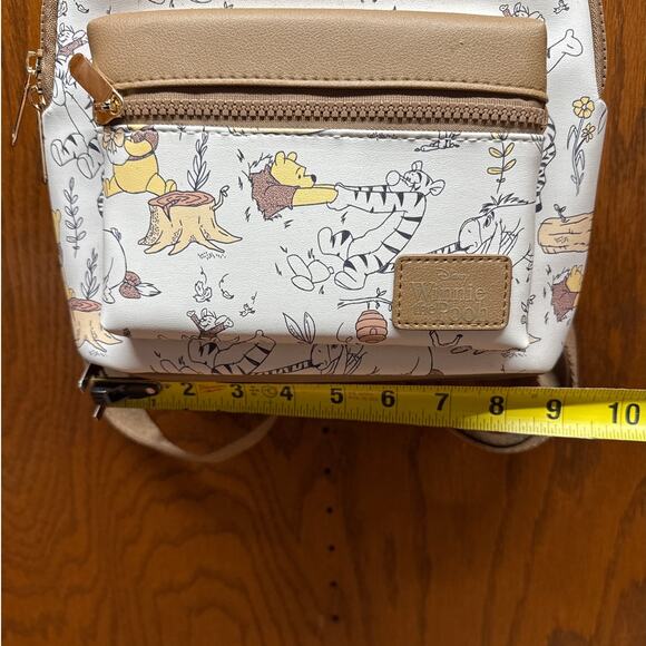 Winnie the Pooh BackPack - Picture 3 of 7